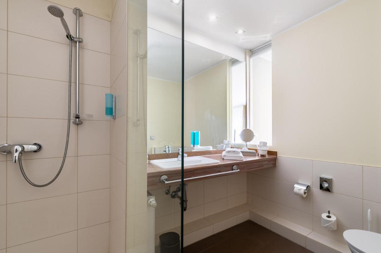 Hotel Am Schlosspark Garni Χούζουμ Εξωτερικό φωτογραφία