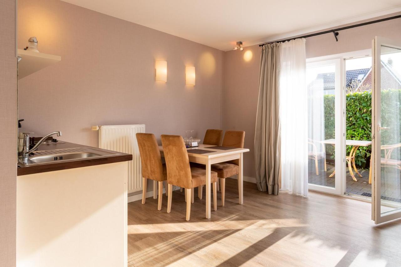 Hotel Am Schlosspark Garni Χούζουμ Εξωτερικό φωτογραφία