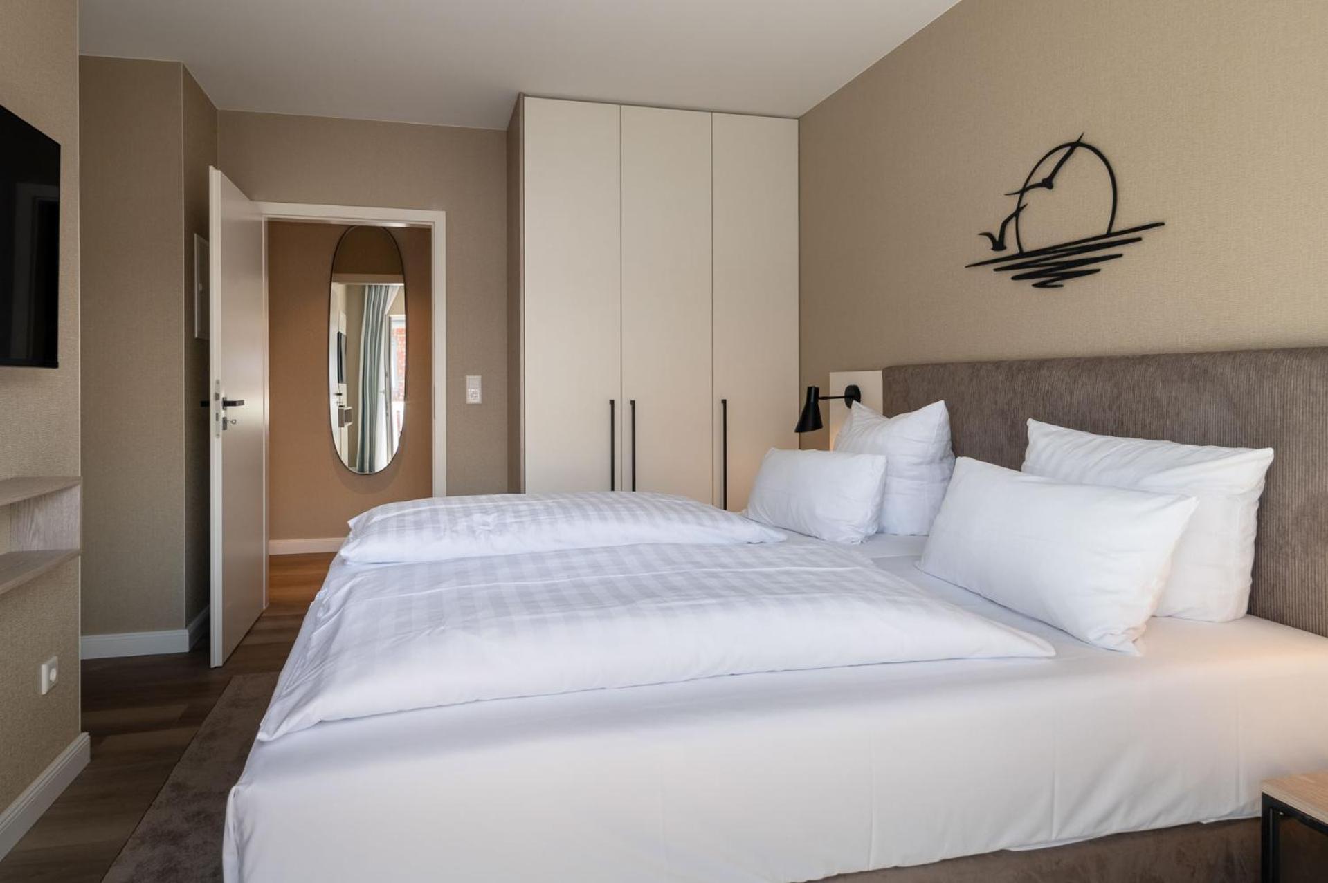 Hotel Am Schlosspark Garni Χούζουμ Εξωτερικό φωτογραφία