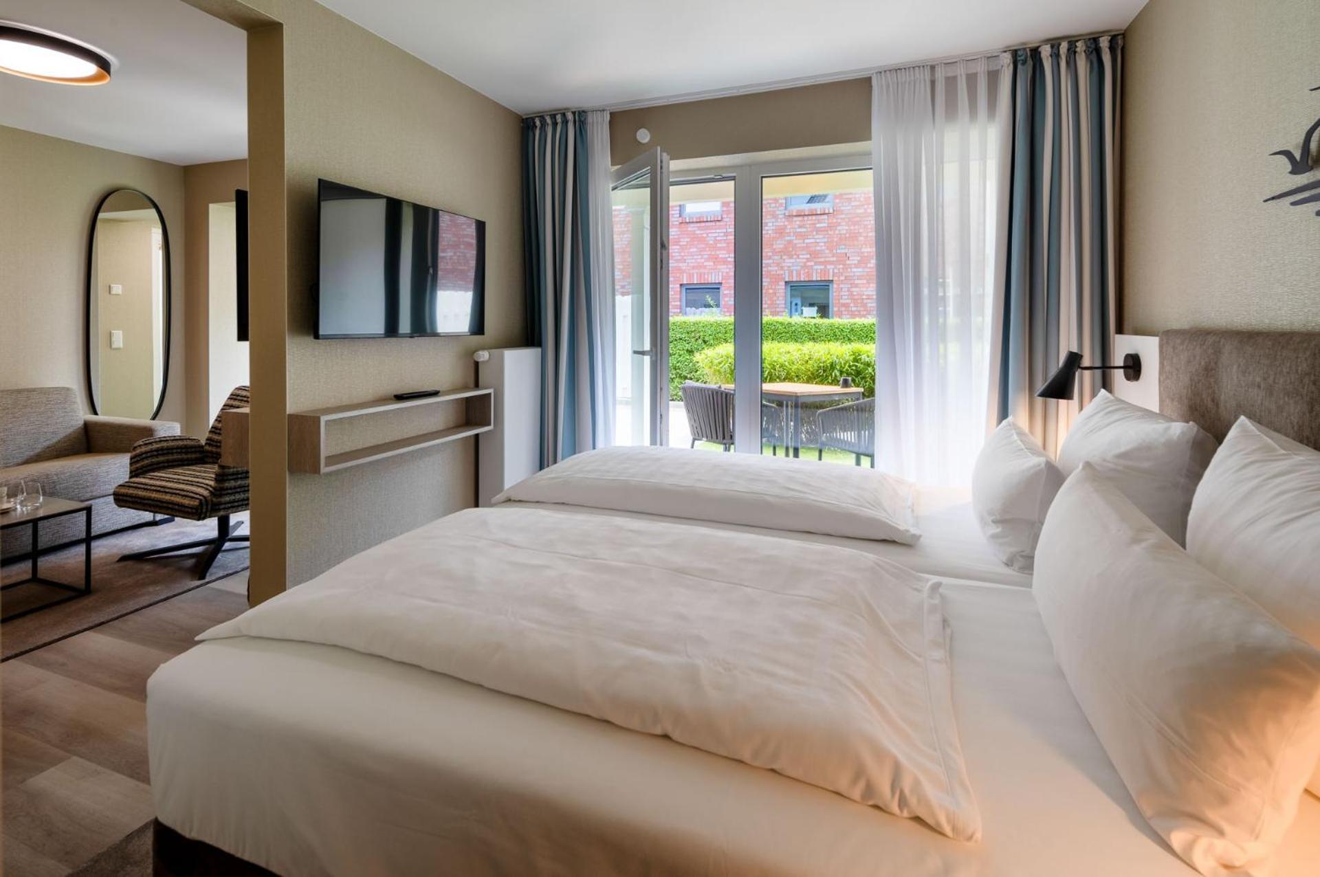 Hotel Am Schlosspark Garni Χούζουμ Εξωτερικό φωτογραφία