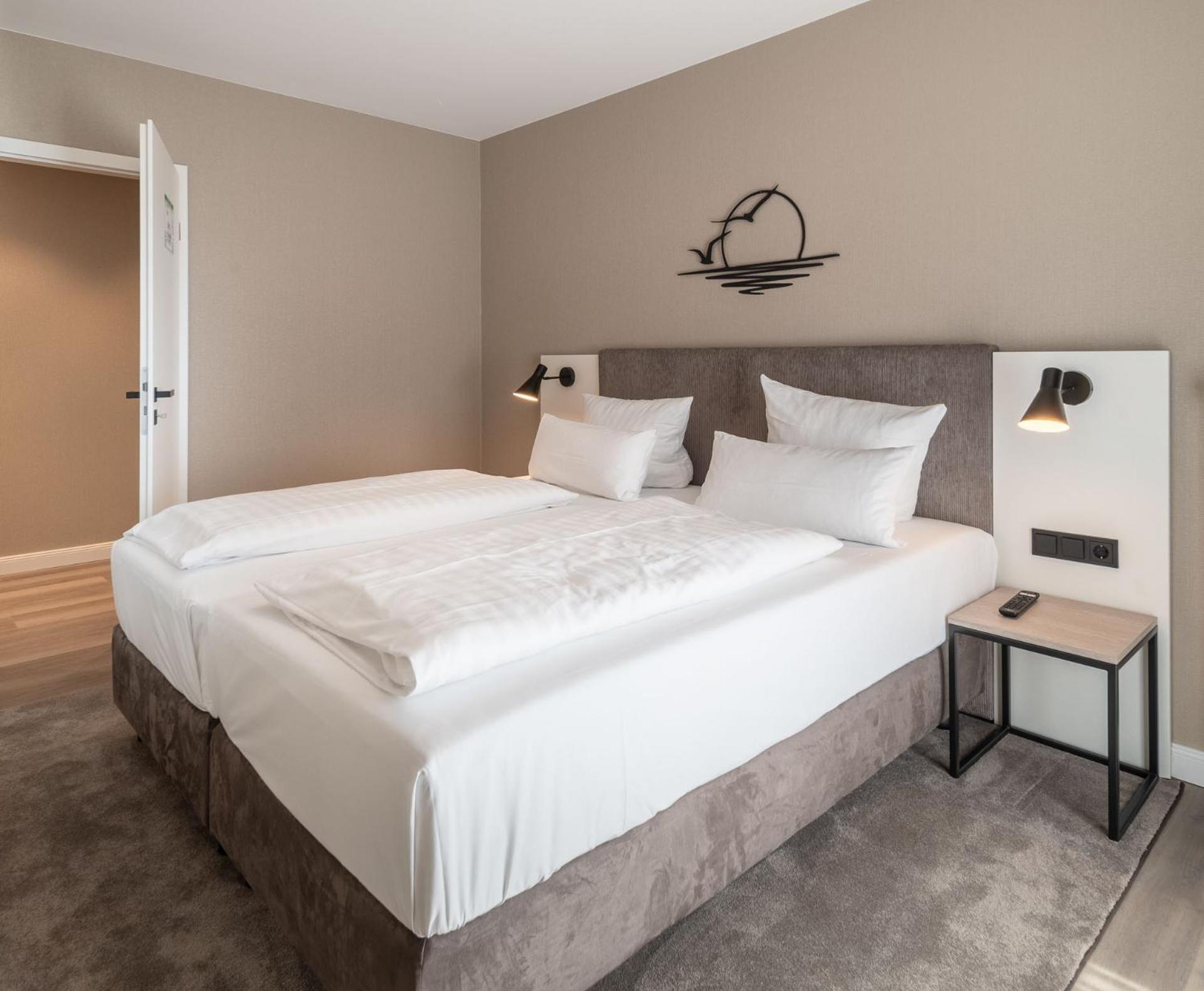 Hotel Am Schlosspark Garni Χούζουμ Εξωτερικό φωτογραφία