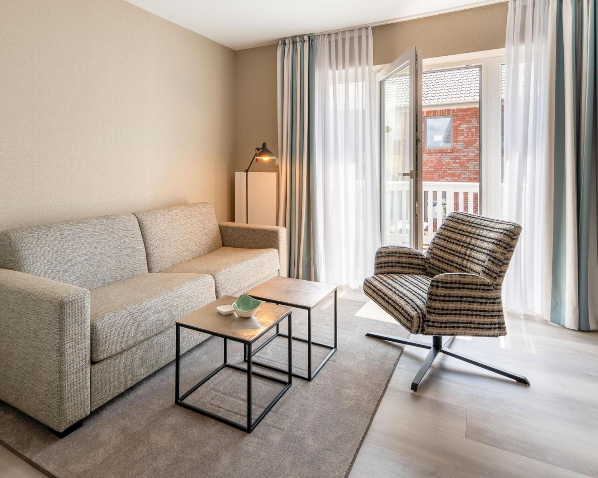 Hotel Am Schlosspark Garni Χούζουμ Εξωτερικό φωτογραφία